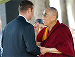 Encontro entre o dalai-lama e o prefeito Gilberto Kassab