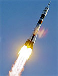 Soyuz deve atracar com ISS em dois dias