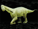 Escultura mostra como seria o Trigonosaurus pricei