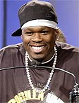50 Cent ficar cercado de garotas em boate