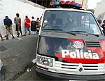 Polcia aborda suspeitos em operao no centro de SP