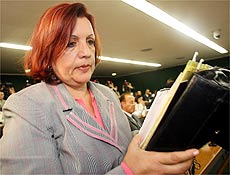 A advogada Maria Cristina de Souza Rachado, antes de depor na CPI dos Trfico de Armas