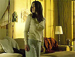 Dahlia (Jennifer Connelly) no acredita no relato da filha