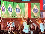 Bono fez vrias refncias ao Brasil durante o show