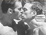 Imagem de beijo gay ser usada em outdoor em SP e Rio