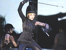 Madonna apresenta "Future Lovers", na "Confessions Tour", clique para ver mais fotos
