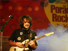 Rodrigo Netto toca em Braslia, em seu ltimo show com a banda, na madrugada do domingo
