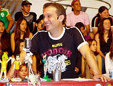 Emilio Surita comanda "Pânico na TV", um dos maiores ibopes registrados pela Rede TV!