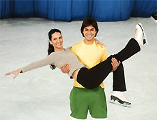 André Gonçalves e Marize Monrier durante os ensaios de "Dança no Gelo" na Globo