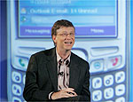 Bill Gates durante evento que oficializou parceria com a Palm
