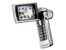 Celular Nokia N90 utilizado para filmagens