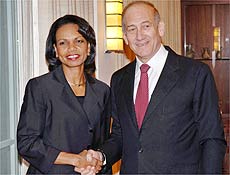Primeiro-ministro israelense, Ehud Olmert, conversou hoje com Condoleezza Rice
