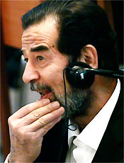 Saddam participa de audincia sobre genocdio em Bagd