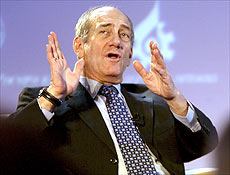 O premi israelense, Ehud Olmert, afirmou que o ataque que deixou 26 mortos foi "erro"