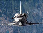 nibus espacial Discovery  fotografado pela ISS