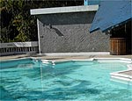 Espao possui 2 piscinas com capacidade para 200 pessoas