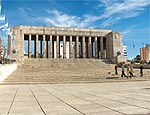 Monumento  Bandeira argentina homenageia estandarte nacional
