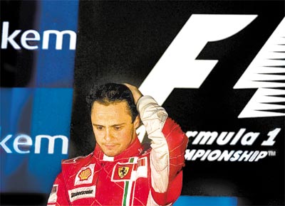 Felipe Massa logo aps vencer a corrida e perder o ttulo