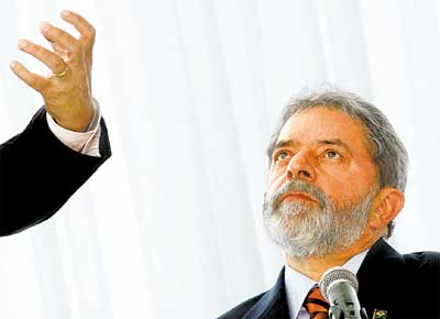 O presidente Lula em reunio com governadores eleitos aliados de sua campanha