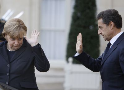 Angela Merkel (Alemanha) e presidente Nicolas Sarkozy no palcio do governo francs