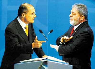Tucano pergunta sobre dinheiro para dossi; petista diz que PSDB iniciou valerioduto