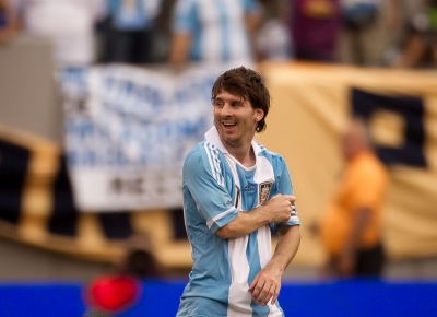 Messi celebra seu 3 gol, o ltimo dos 4 a 3 da Argentina