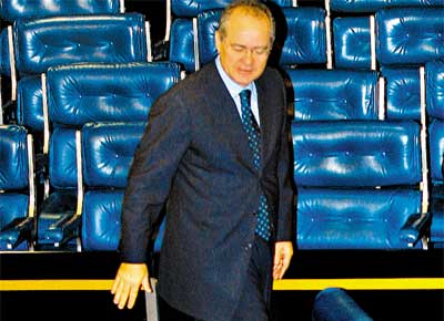 O presidente do Senado, Renan Calheiros, no plenrio da Casa