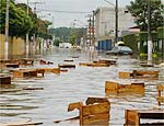 Chuva alaga ruas e avenidas de SP; veja outras imagens