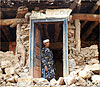Veja imagens dos efeitos do terremoto no sul da sia