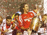 O Internacional, de Fernando, conquistou a Libertadores-06