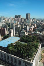 Jardim da Prefeitura de So Paulo (Banespinha), que  fechado  visitao