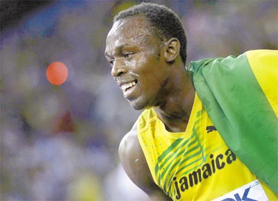 <b>Bolt bate Bolt:</b> Jamaicano vence os 100 m no Mundial de <br>Atletismo e quebra pela terceira vez consecutiva o recorde